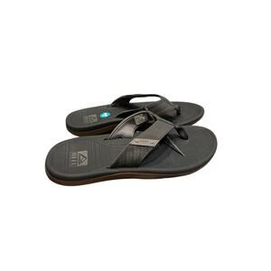 Reef Fanning sandals flip flops men’s size 12 gray with tan sole. New with tags